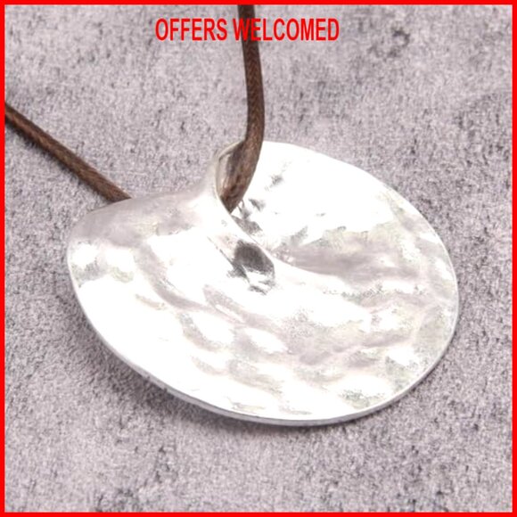 Chunky Circle Pendant Leather Choker Necklace Adjustable Bohemian Style - Picture 4 of 8